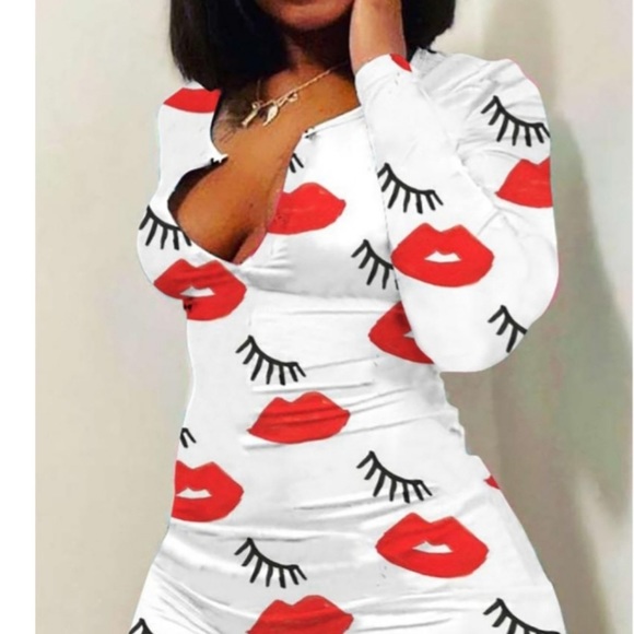 One piece sleeper (Blue Only) - Picture 1 of 2